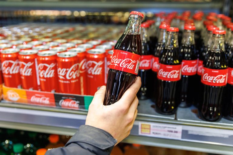 Wist je dat: er een verborgen boodschap in het logo van Coca-Cola zit – maar weinig mensen zien die!