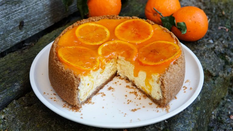 De romige Spaanse cheesecake laat die uit Wenen en Krakau ver achter zich. Hij wint al voordat hij wordt aangesneden