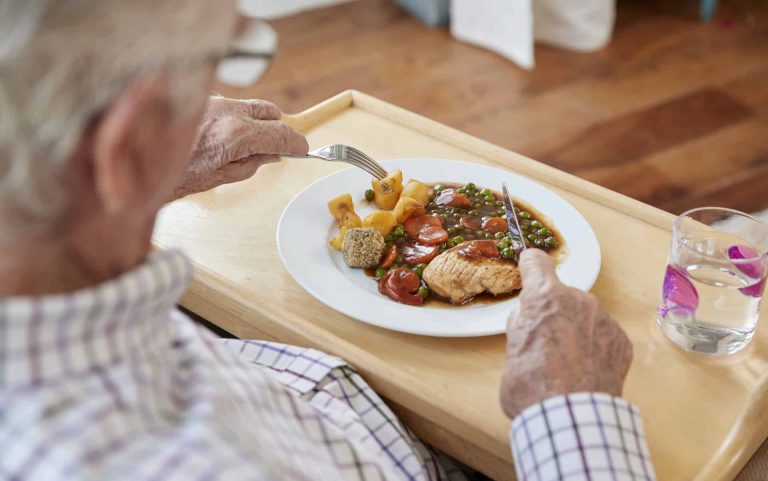 Deze gewone voedingsmiddelen beschermen het geheugen tegen vergeetachtigheid. 60-plussers zouden ze elke week moeten eten.