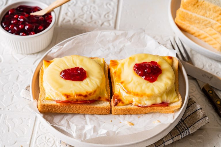 Hawaii-toast in de heteluchtfriteuse – extra snel uit de Airfryer