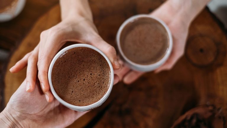 Ik drink het ’s ochtends in plaats van koffie. Deze drank geeft meer energie en verbetert de concentratie
