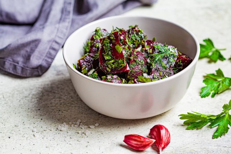 Ik eet deze salade voor mijn gezondheid en schoonheid. Hij smaakt heerlijk en het recept is eenvoudig