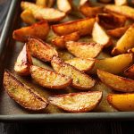Zijn uw gebakken aardappelen slap? De oplossing om ze knapperig te maken is veel eenvoudiger dan u denkt!