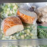 Chirurg: “Als je een stuk toast invriest en vervolgens opnieuw roostert, daalt de glycemische index met de helft.”
